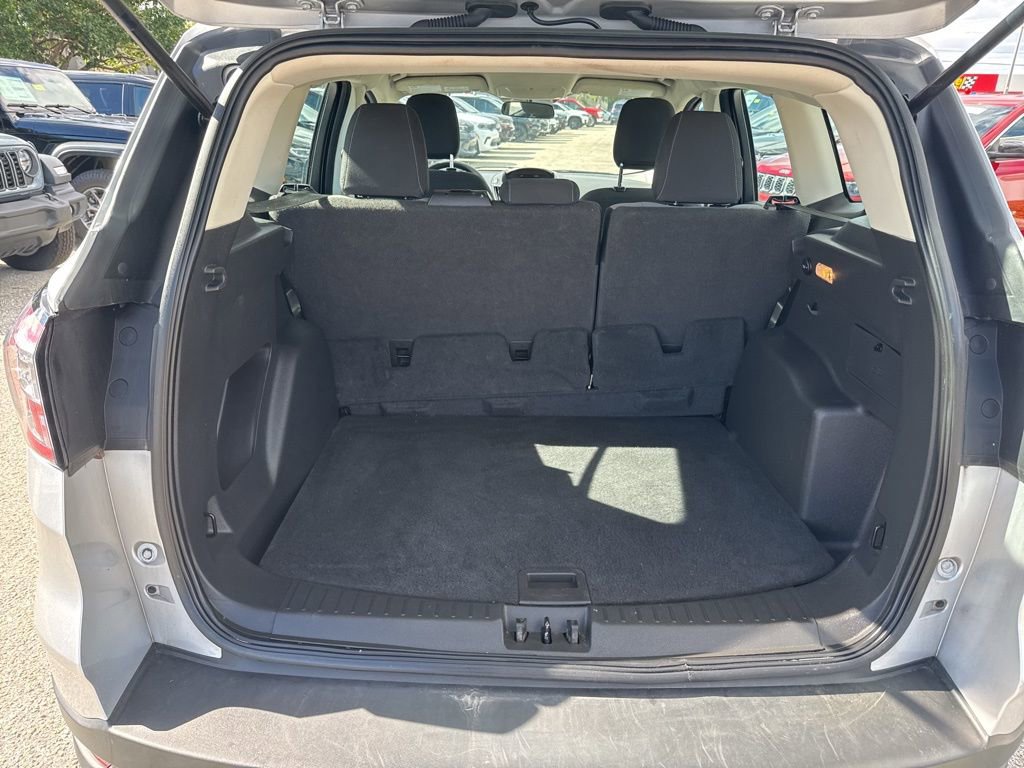 Used 2018 Ford Escape S image 15