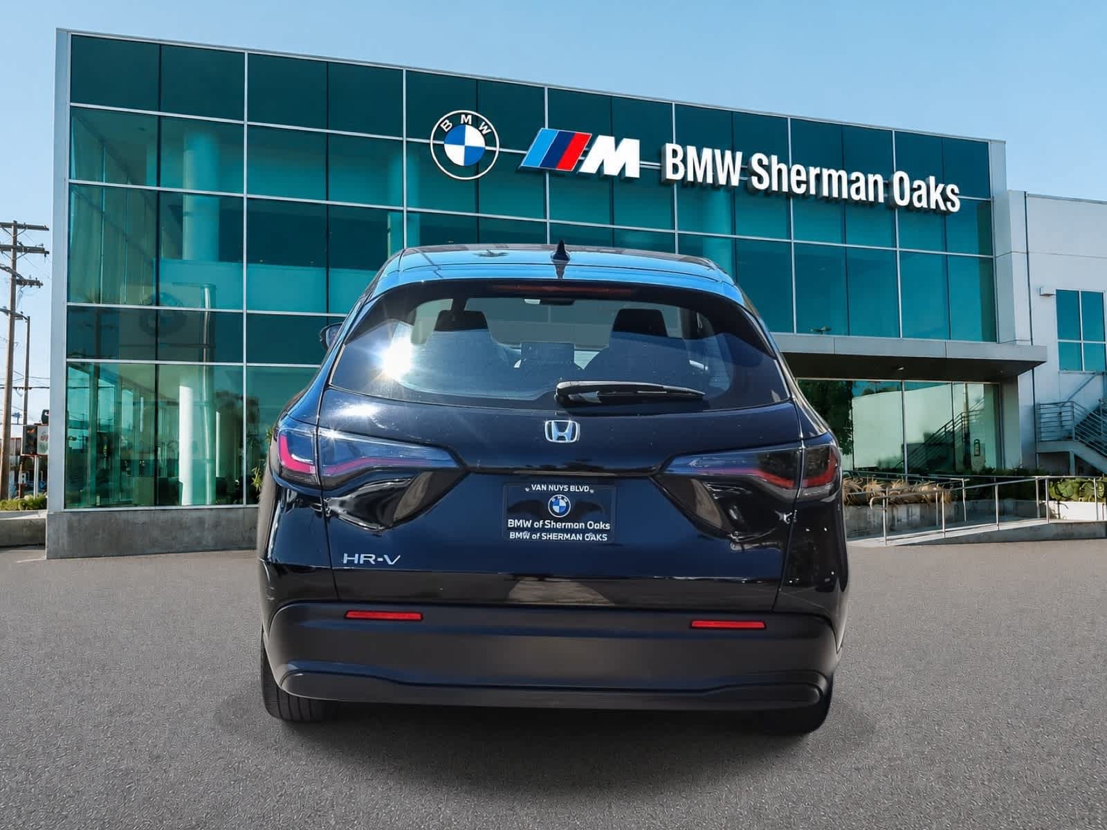 Used 2024 Honda HR-V LX image 5