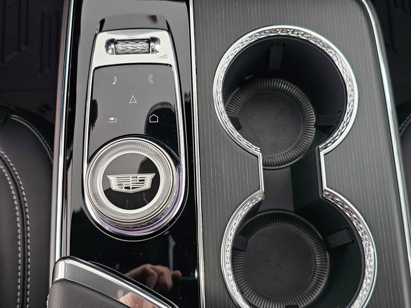 New 2026 Cadillac Lyriq Sport image 29