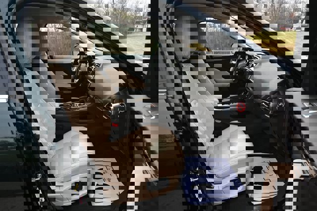 Used 2017 Jaguar F-PACE Prestige image 19