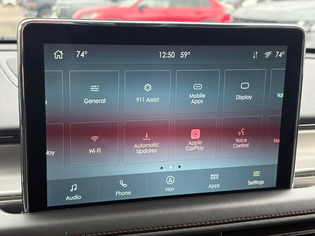 Used 2023 Lincoln Aviator AWD w/ Premium Package image 38