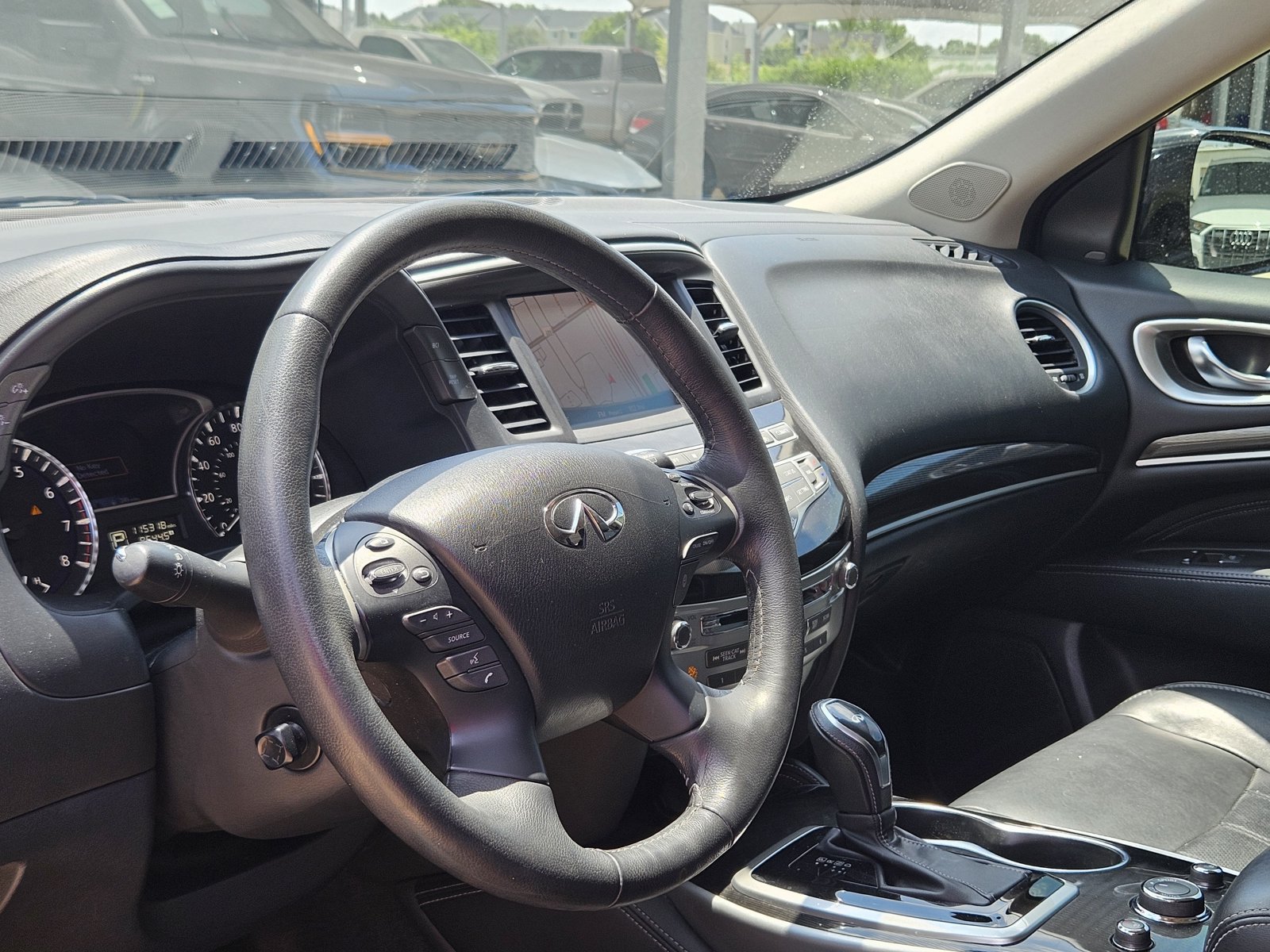 Used 2018 INFINITI QX60 FWD w/ Premium Plus Package image 12
