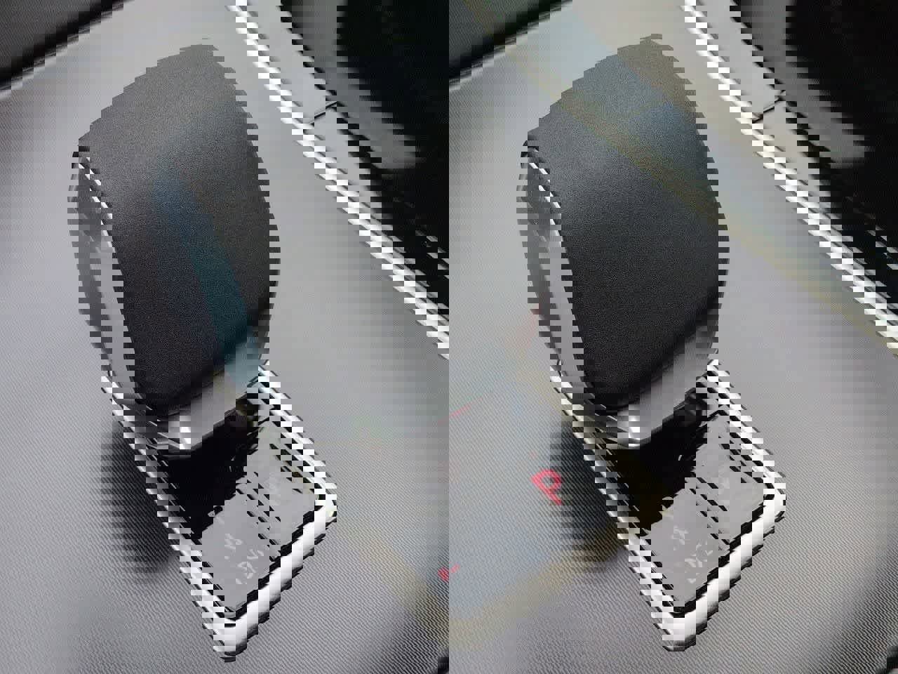 New 2026 Land Rover Range Rover Velar Dynamic SE AWD/4WD image 33