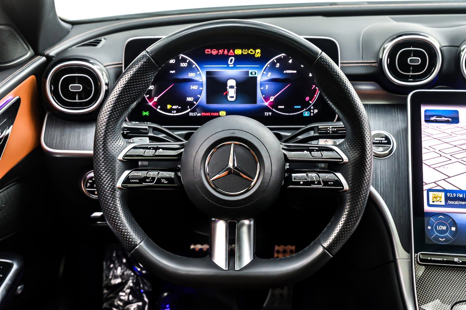 Used 2023 Mercedes-Benz C 300 Sedan image 19