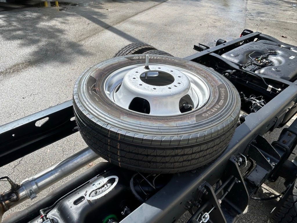 New 2026 RAM 5500 Tradesman image 24