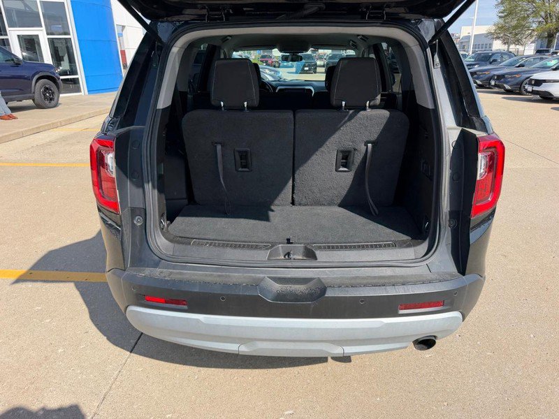 Used 2020 GMC Acadia SLE FWD image 4