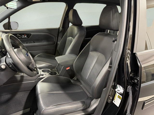 Certified 2025 Subaru Forester Touring AWD/4WD image 13