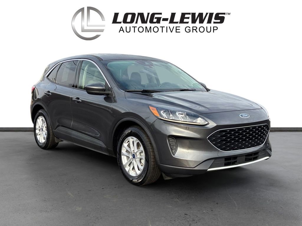 Used 2020 Ford Escape SE image 10