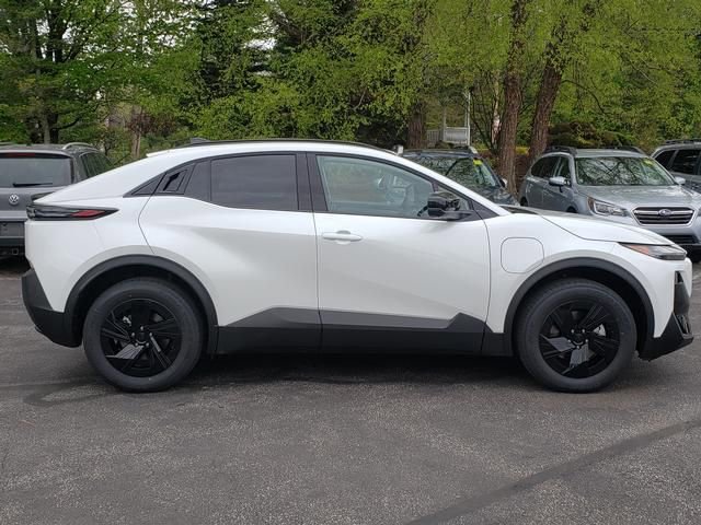 New 2026 Subaru Uncharted AWD image 2