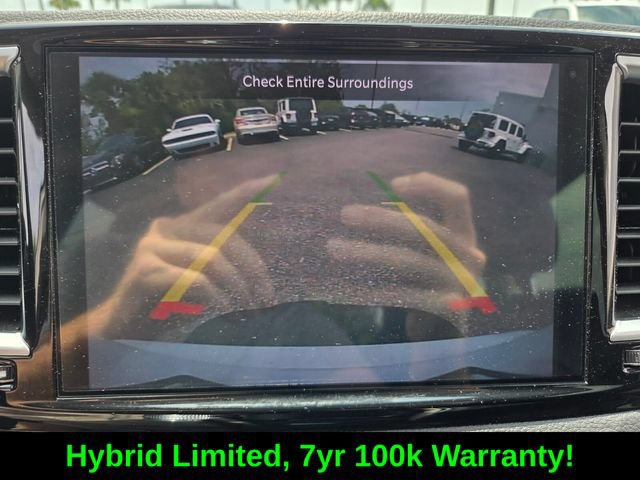 Used 2023 Chrysler Pacifica Limited FWD image 25