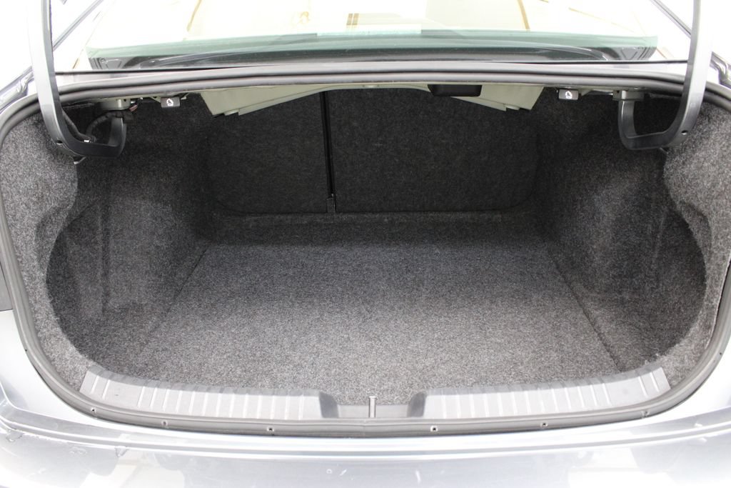 Certified 2024 Volkswagen Jetta S FWD image 26