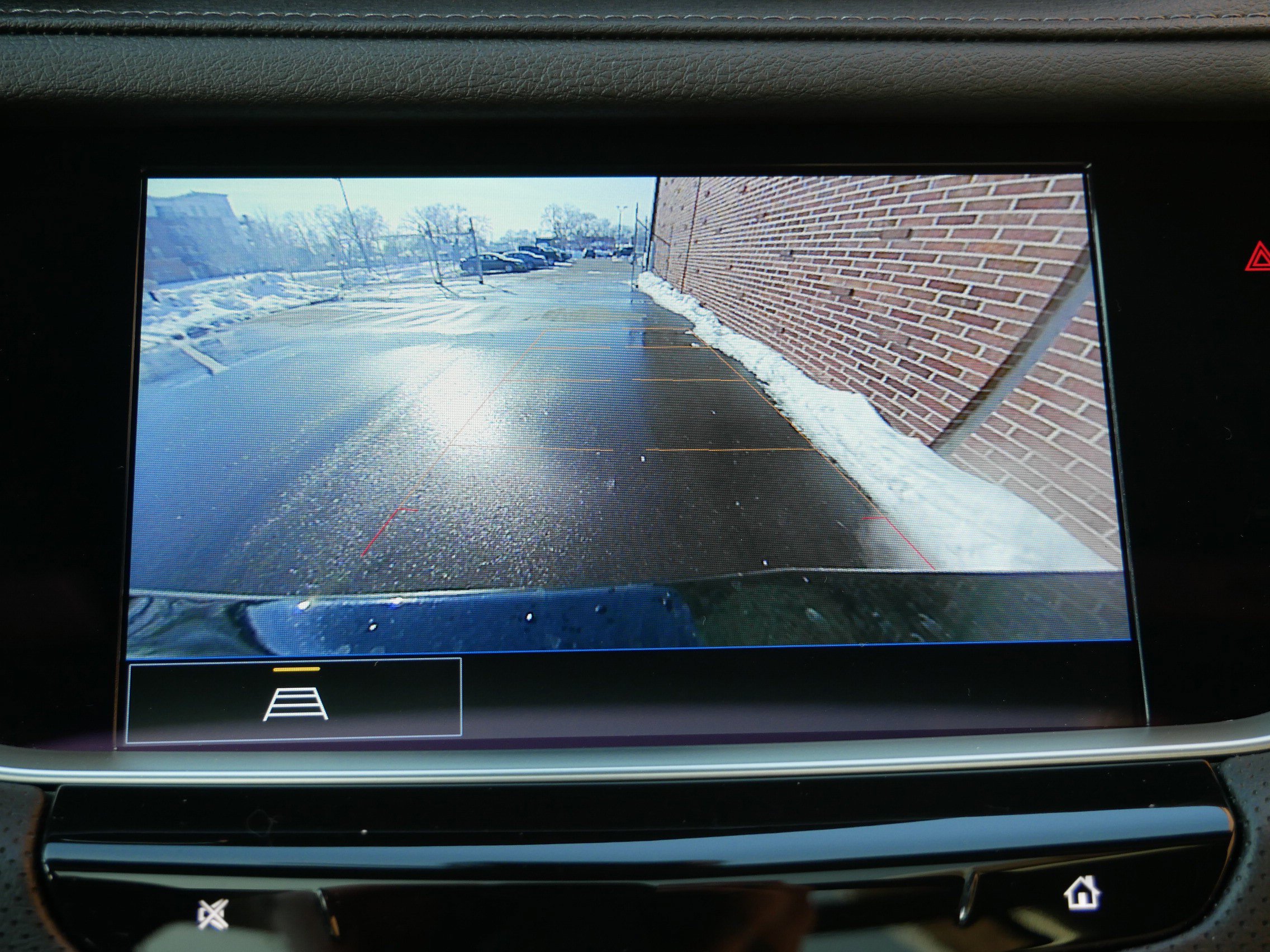 Certified 2023 Cadillac XT5 Sportv w/ LPO, Floor Liner Package image 18