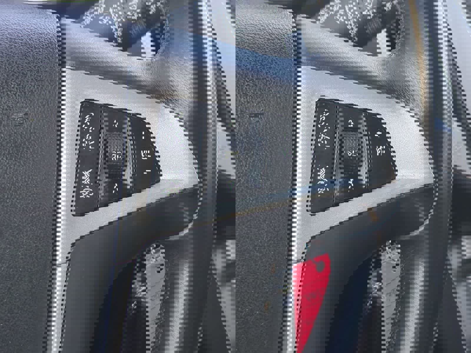 Used 2015 GMC Terrain SLT w/ Open Road Package FWD image 25