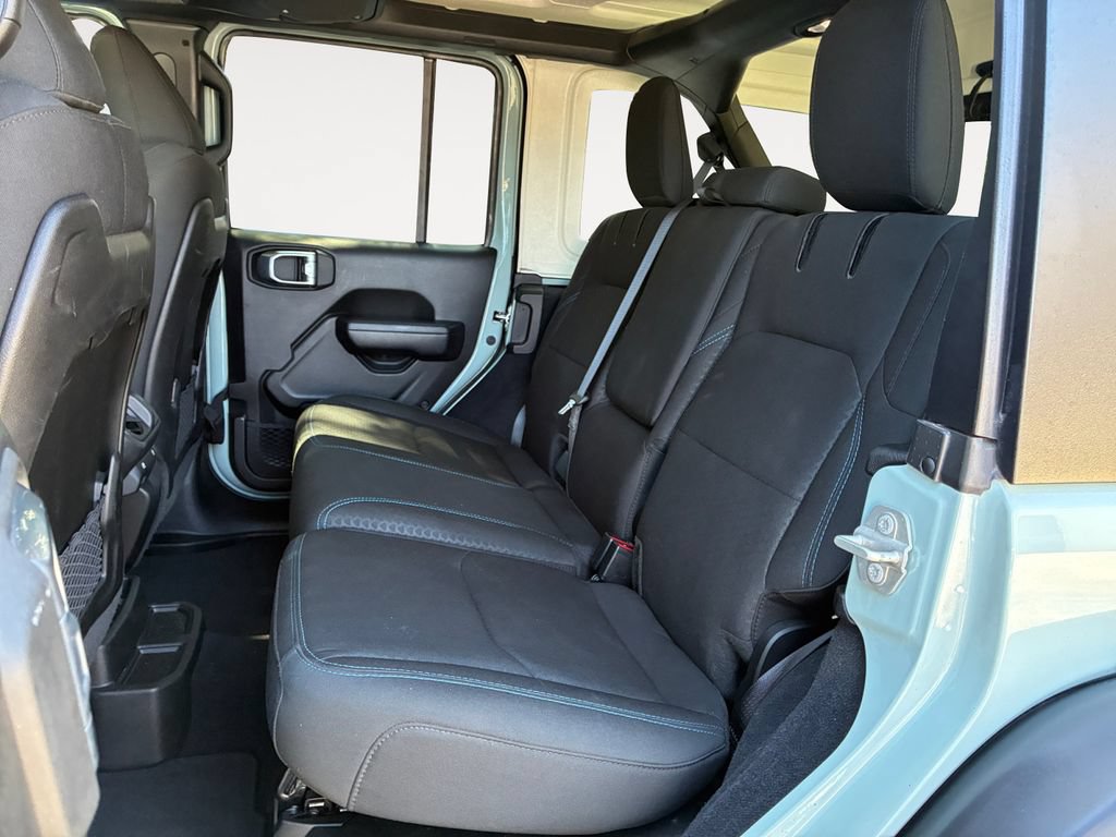 Used 2024 Jeep Wrangler Unlimited Rubicon 4xe AWD/4WD image 13
