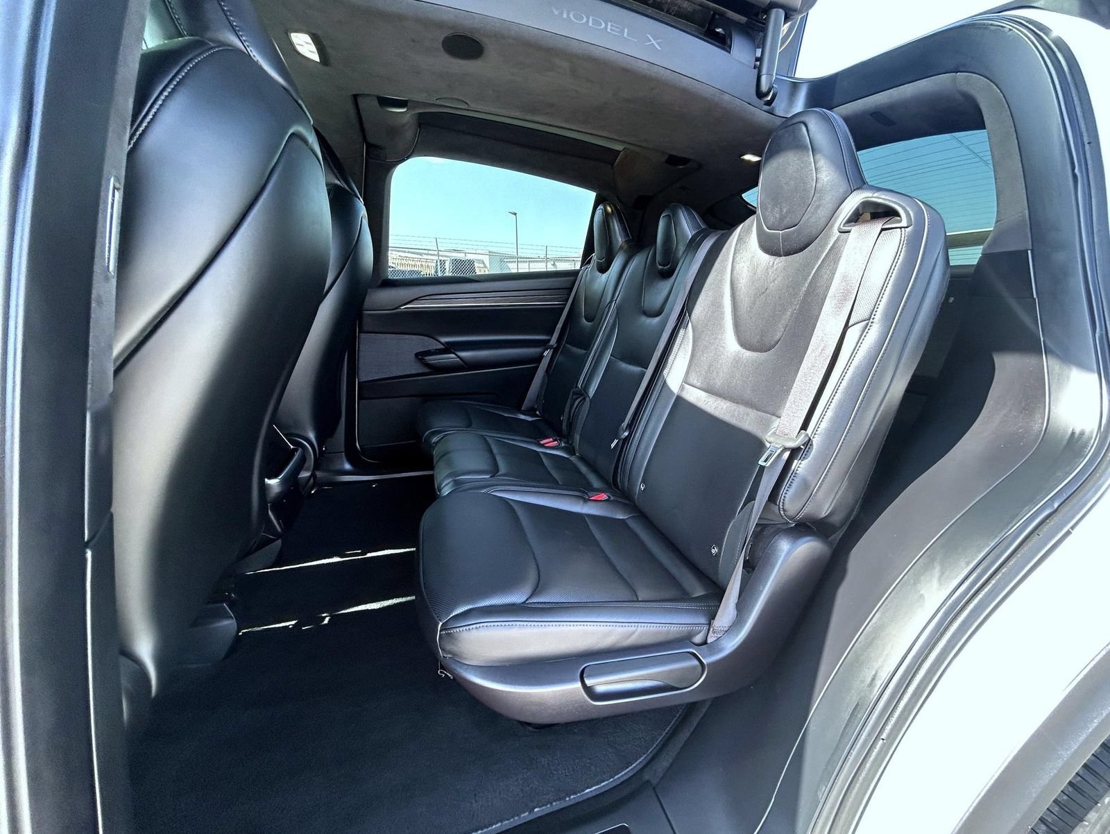 Used 2022 Tesla Model X AWD/4WD image 19