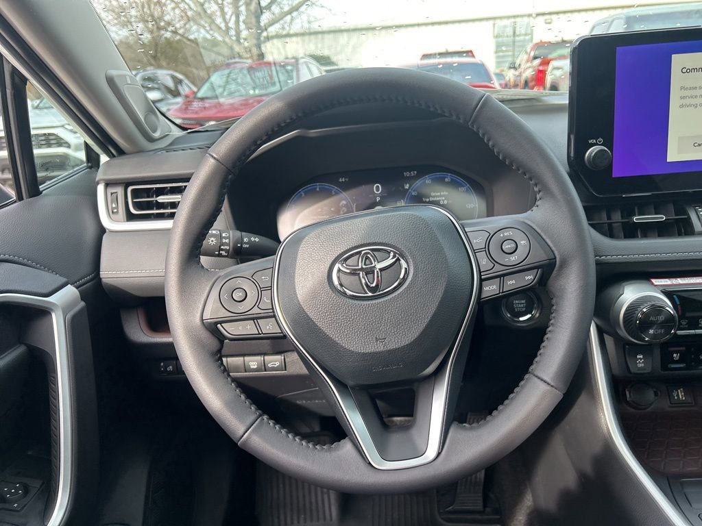 New 2025 Toyota RAV4 Limited image 13
