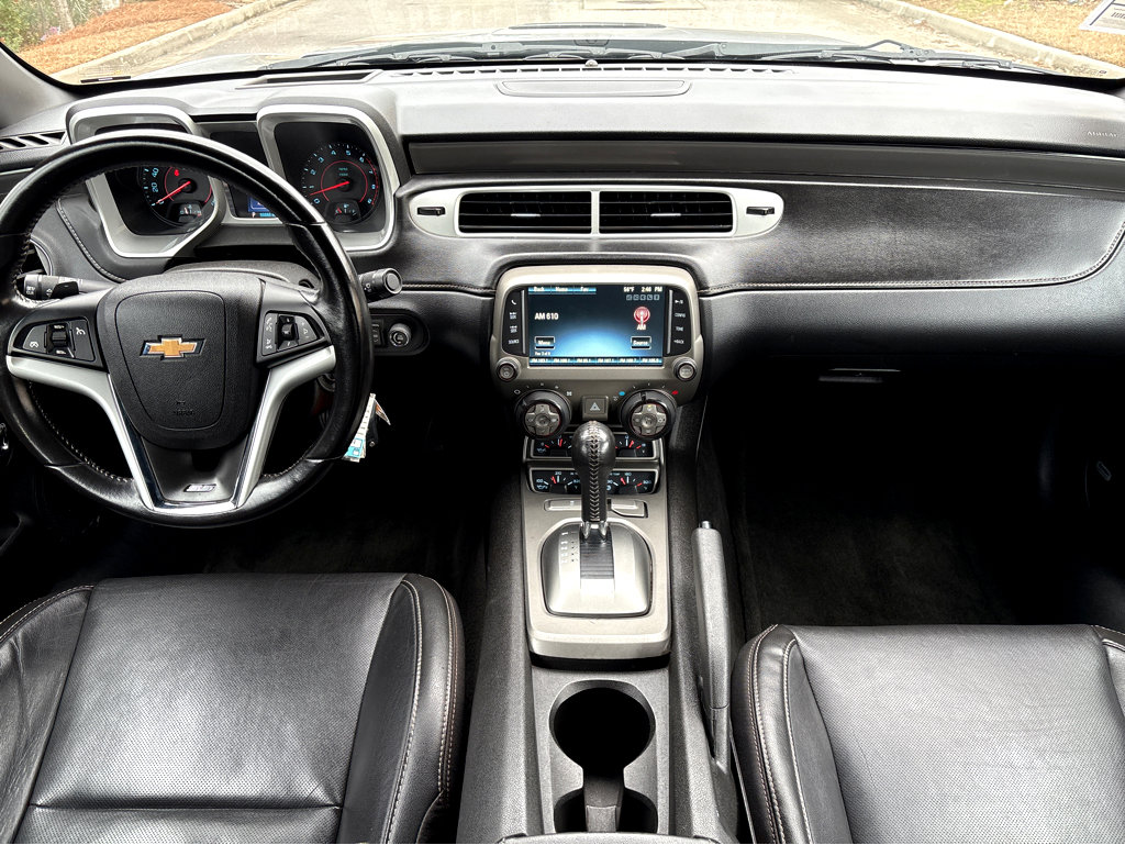 Used 2015 Chevrolet Camaro SS image 4