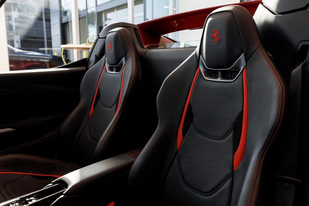 Used 2024 Ferrari 296 GTS image 30