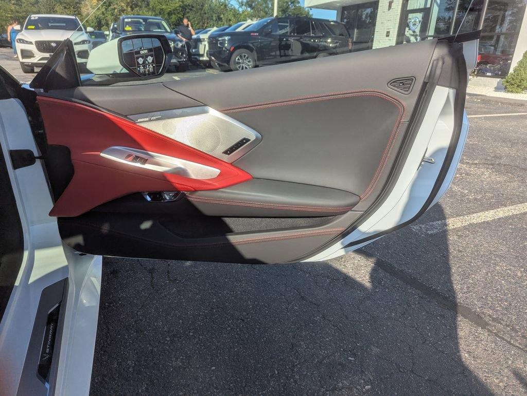 Used 2023 Chevrolet Corvette Stingray Premium Conv w/ Z51 Performance Package RWD image 41