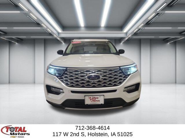 Used 2023 Ford Explorer Platinum w/ Technology Package image 3