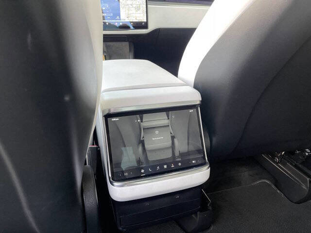 Used 2023 Tesla Model X Plaid AWD/4WD image 21