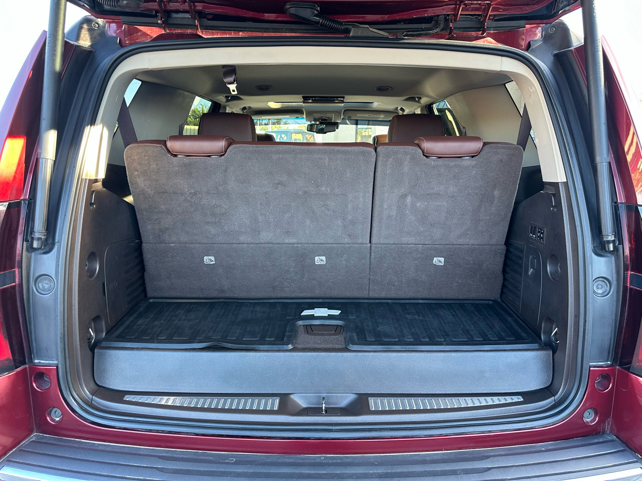 Used 2018 Chevrolet Tahoe Premier image 31