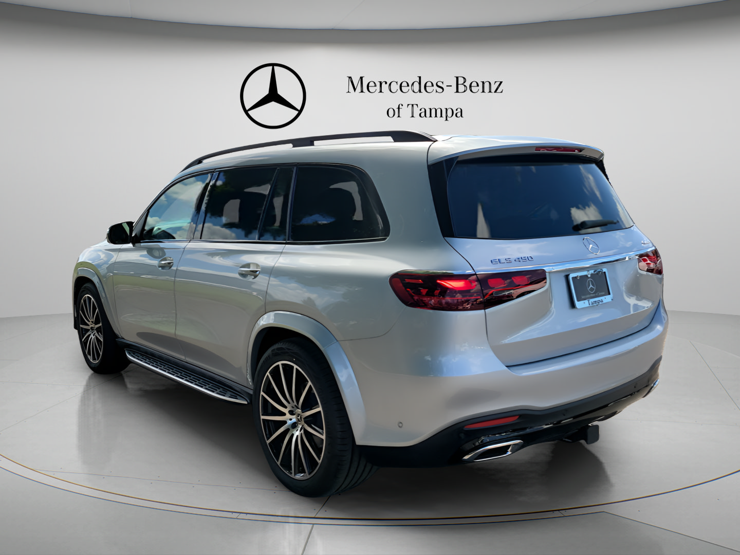 New 2026 Mercedes-Benz GLS 450 4MATIC image 2