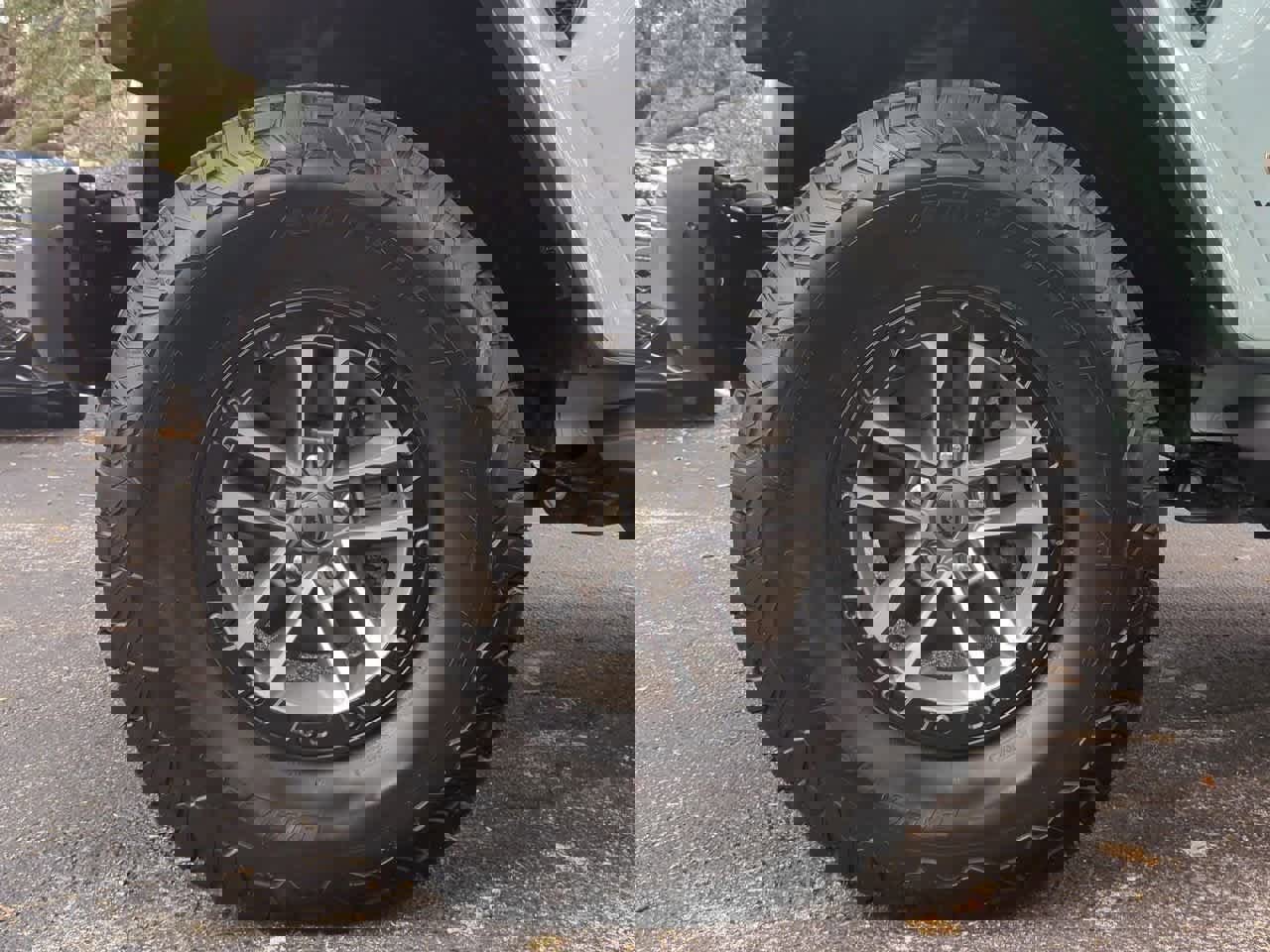 Used 2024 Jeep Wrangler Unlimited Rubicon 392 image 14