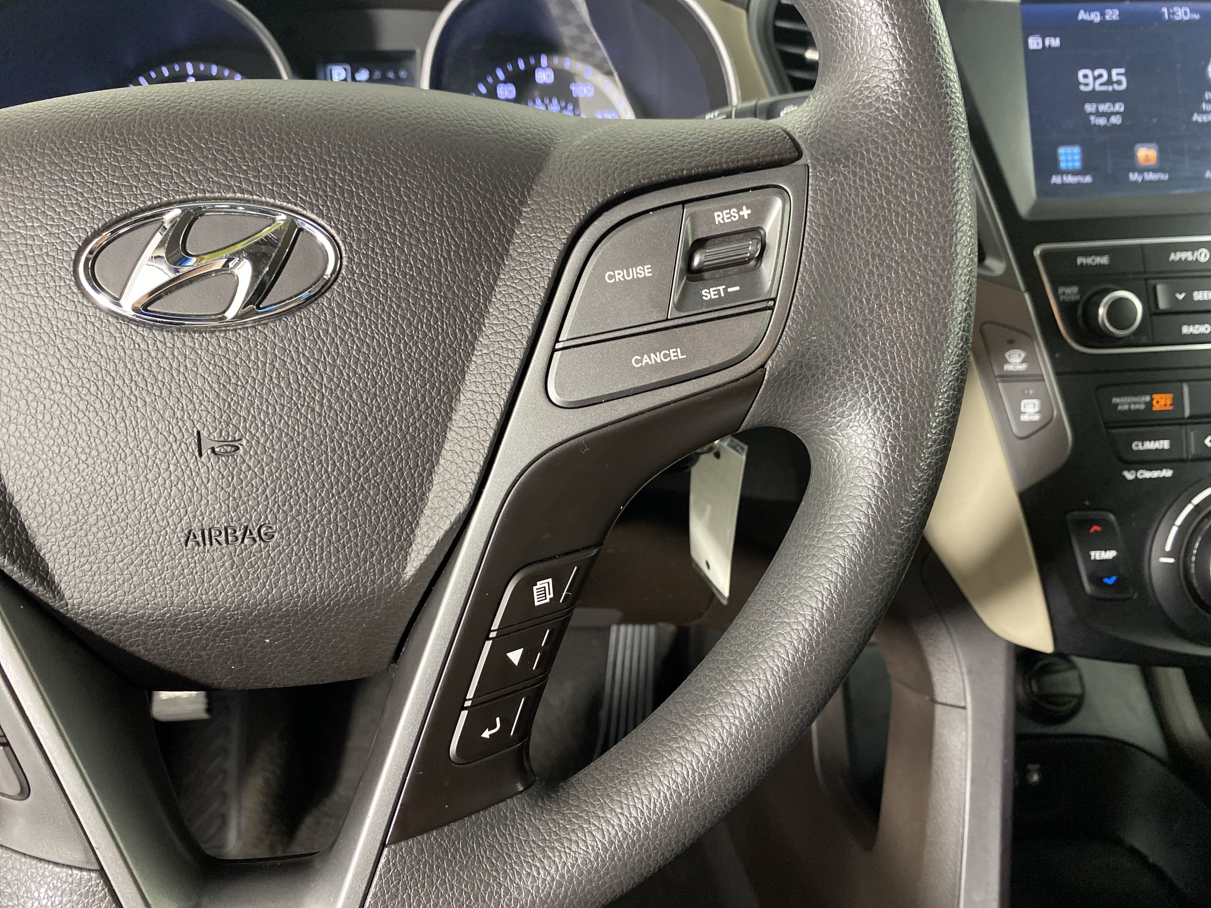 Used 2017 Hyundai Santa Fe Sport image 31