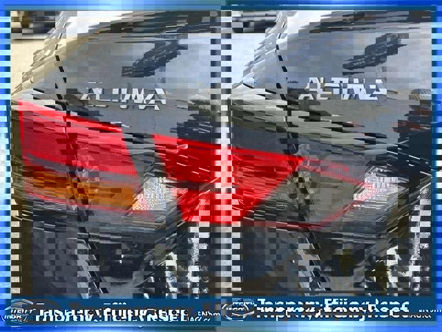 Certified 2024 Nissan Altima 2.5 SV FWD image 10