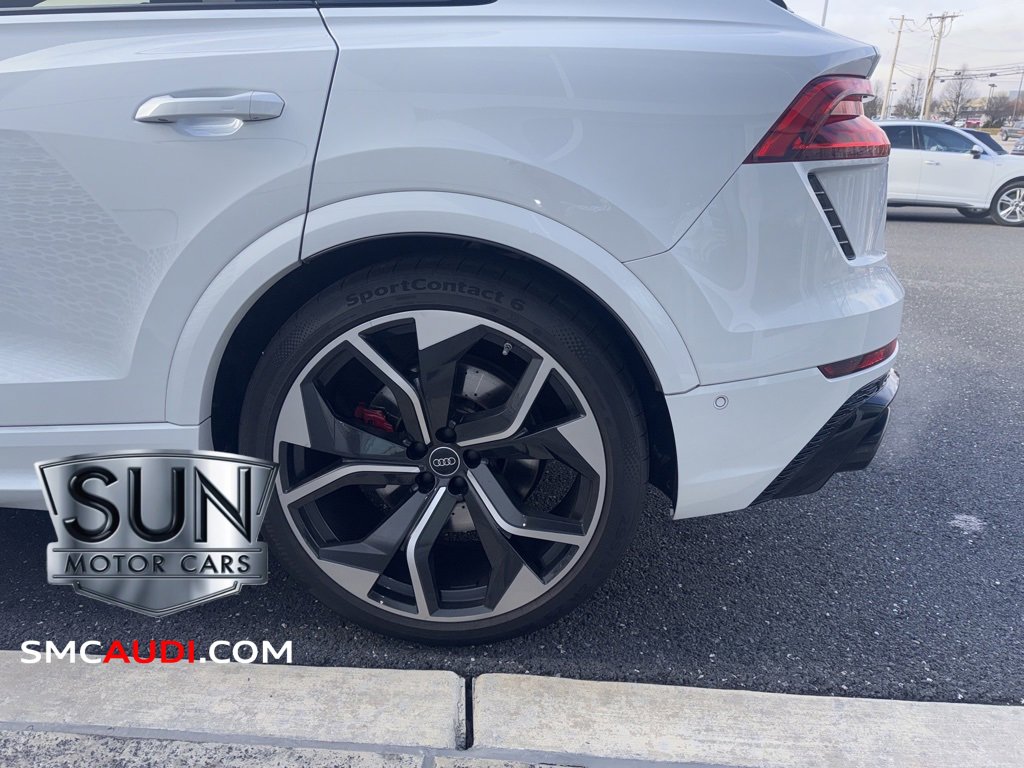 Certified 2024 Audi RS Q8 w/ Black Optic Package image 12