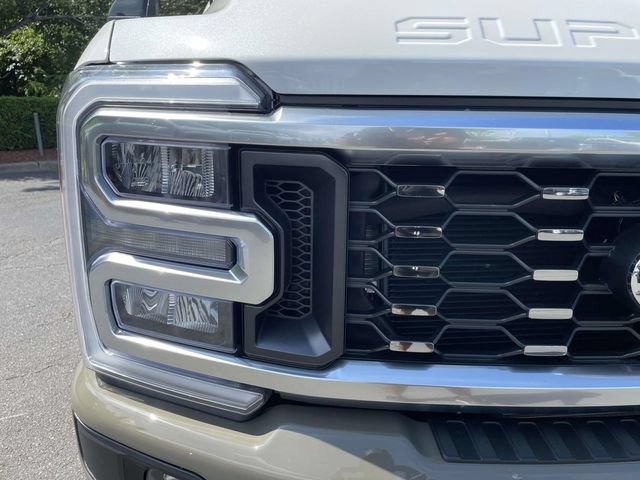 New 2026 Ford F350 King Ranch w/ FX4 Off-Road Package AWD/4WD image 43
