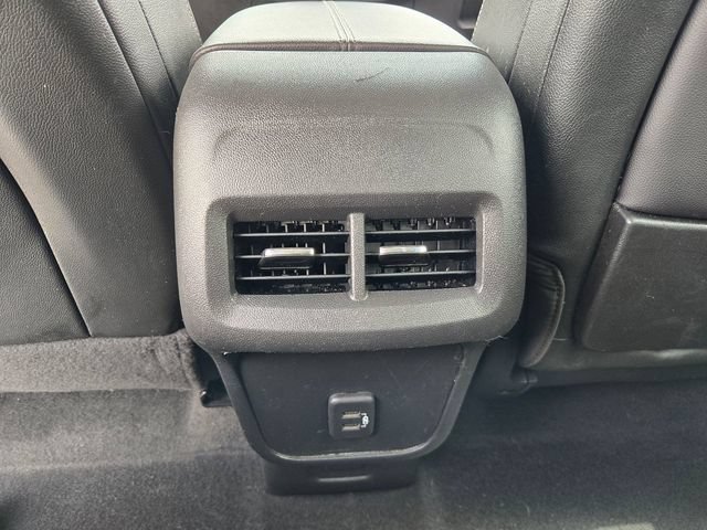 Used 2023 GMC Terrain SLT AWD/4WD image 6