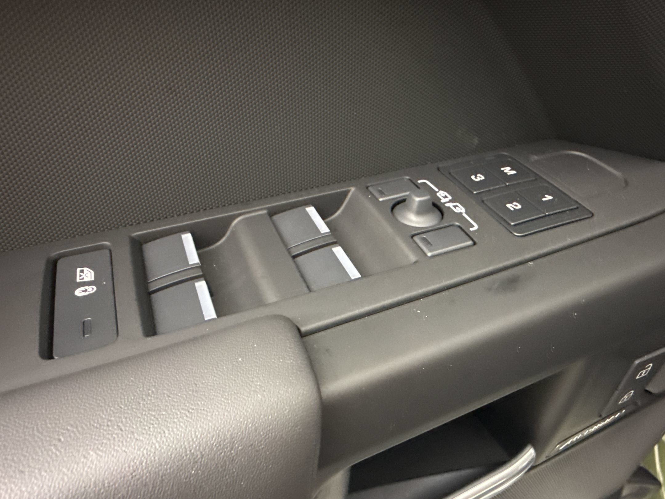 New 2026 Land Rover Defender 130 S AWD/4WD image 14