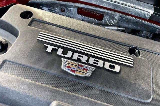 Used 2025 Cadillac XT4 Sport image 39