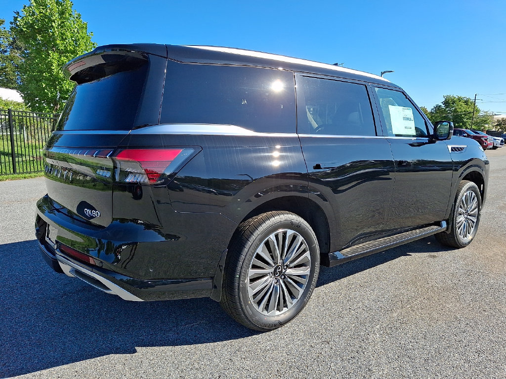 New 2027 INFINITI QX80 Luxe w/ Cargo Package RWD image 4
