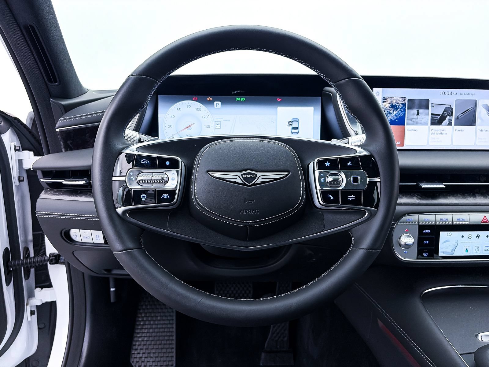Used 2025 Genesis G90 3.5T AWD/4WD image 40