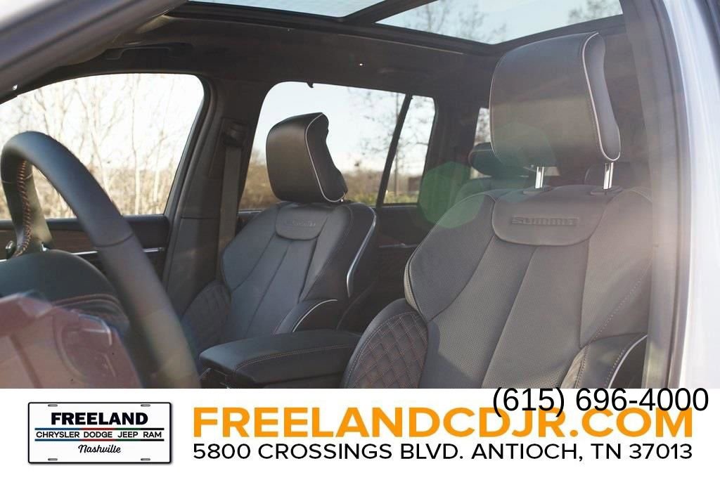 New 2024 Jeep Grand Cherokee Summit w/ Advanced Protech Group IV image 8
