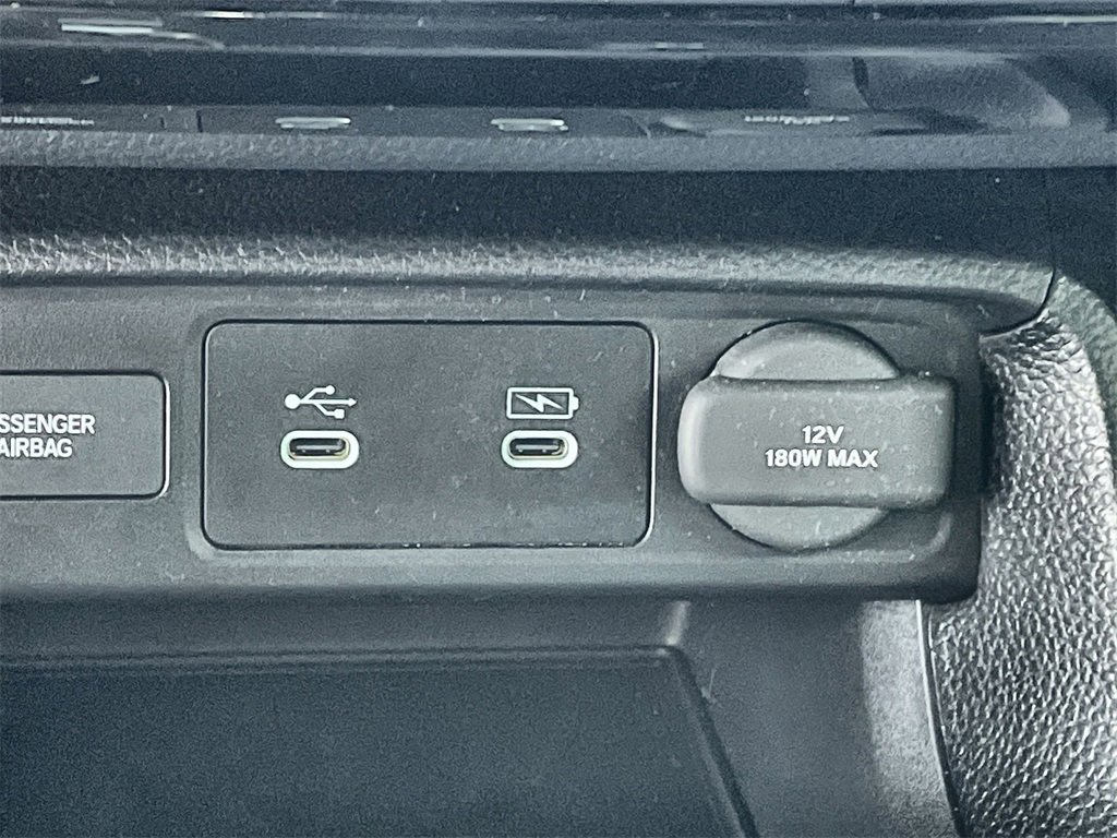 Certified 2025 Honda Civic Sport image 24