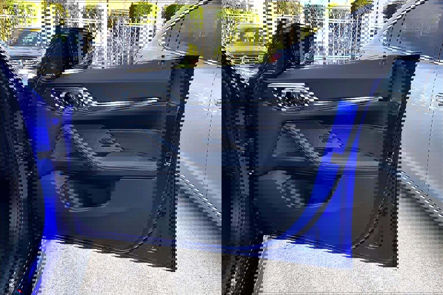 Used 2025 BMW 430i xDrive w/ M Sport Package image 43