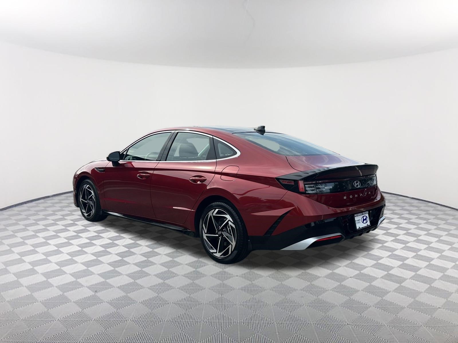 Used 2025 Hyundai Sonata SEL FWD image 7
