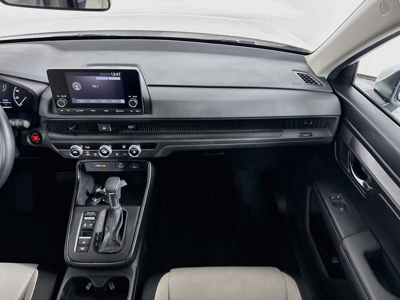 Used 2024 Honda CR-V LX image 18