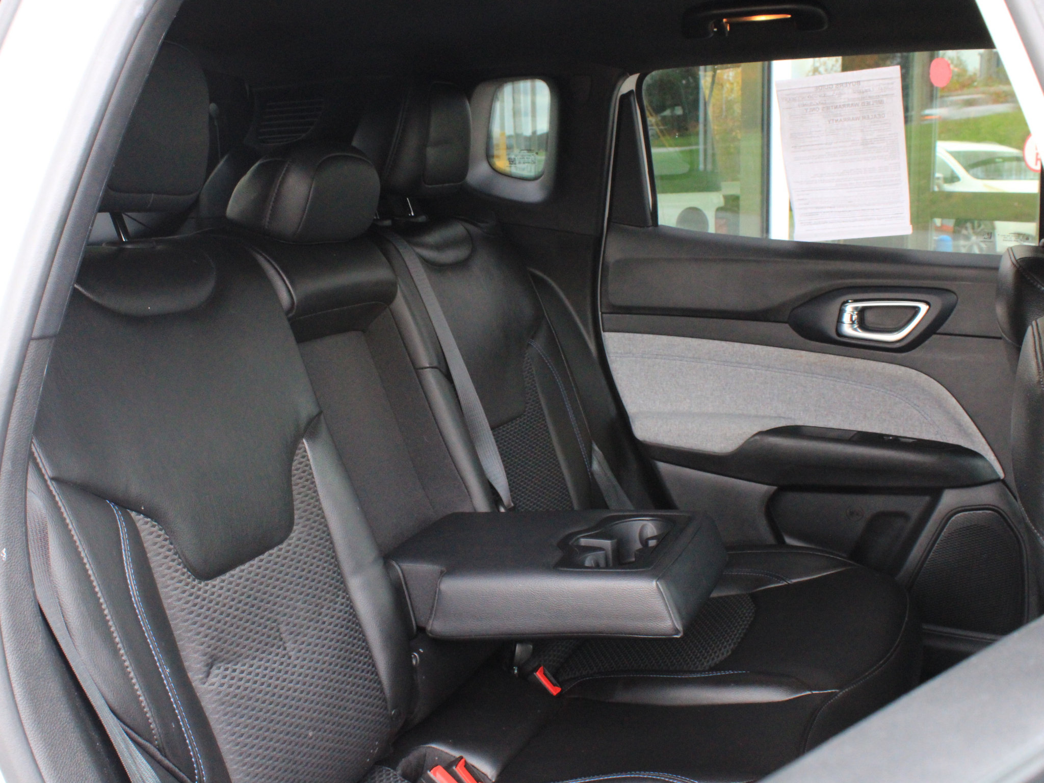 Certified 2023 Jeep Compass Latitude w/ Convenience Group AWD/4WD image 29