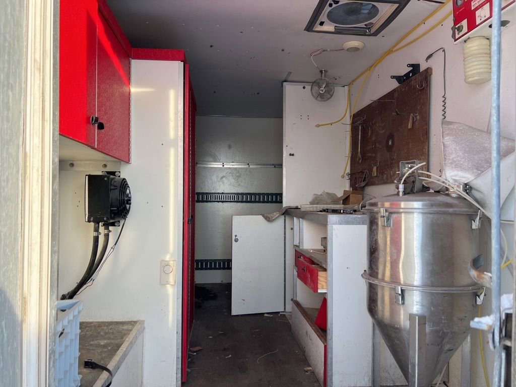 Used 2013 Ford E-350 and Econoline 350 Super Duty image 4