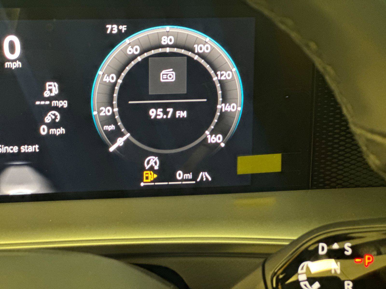 New 2026 Volkswagen Tiguan SE R-Line image 26