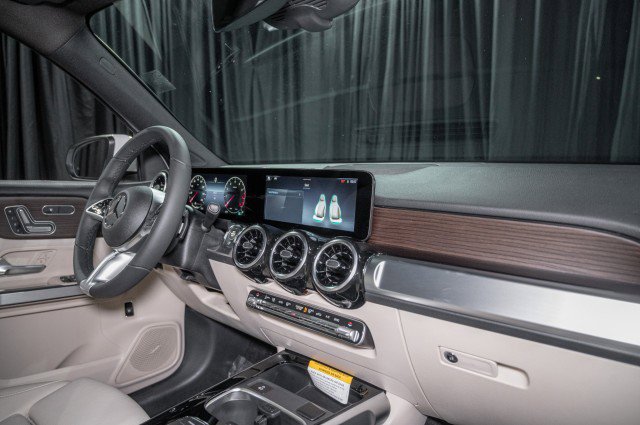 Certified 2026 Mercedes-Benz GLB 250 image 14
