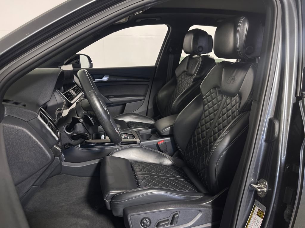 Used 2023 Audi SQ5 Premium Plus w/ Premium Plus Package image 12