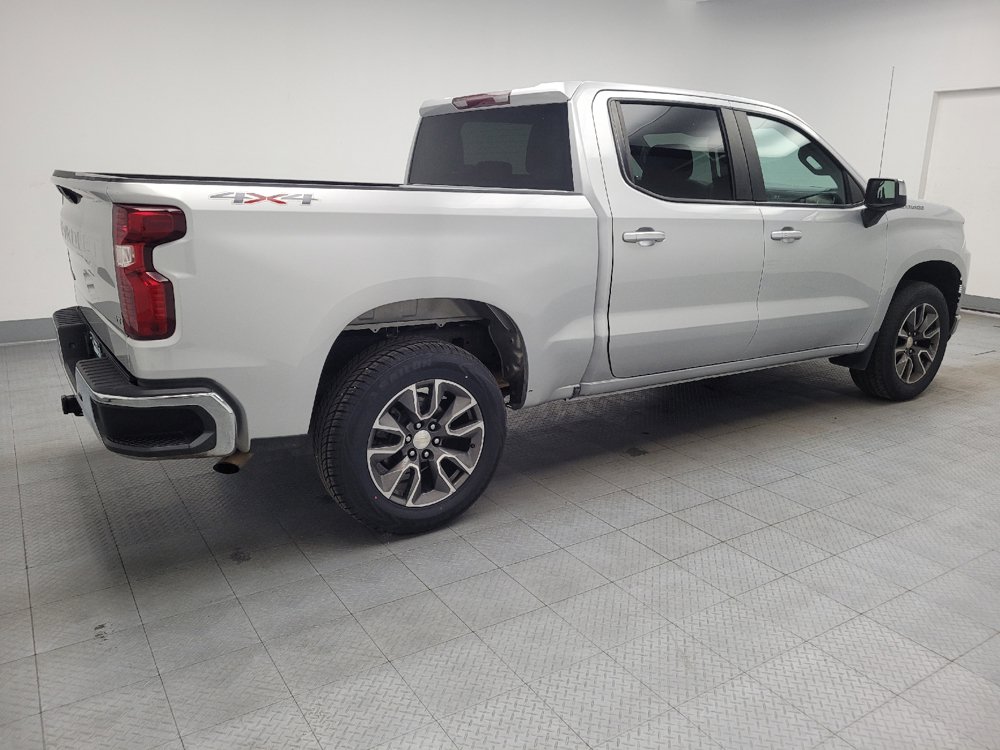 Used 2022 Chevrolet Silverado 1500 LT AWD/4WD image 10