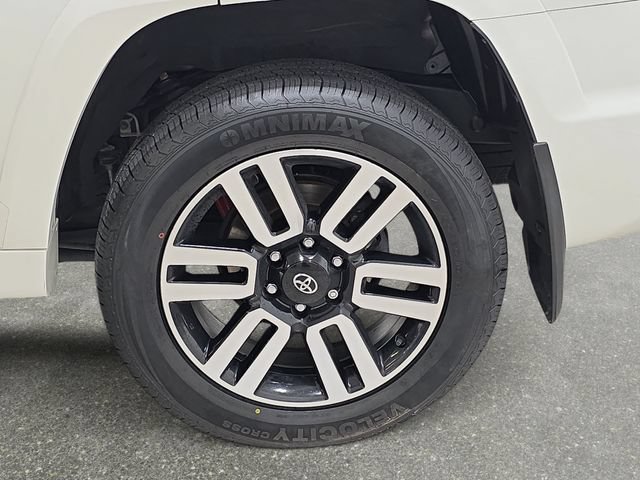 Certified 2023 Toyota 4Runner Limited AWD/4WD image 30