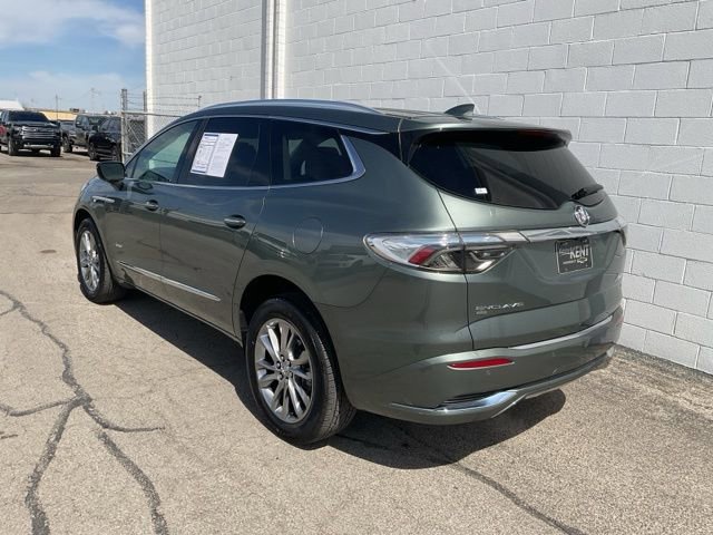 Used 2023 Buick Enclave Avenir w/ Avenir Technology Package image 39